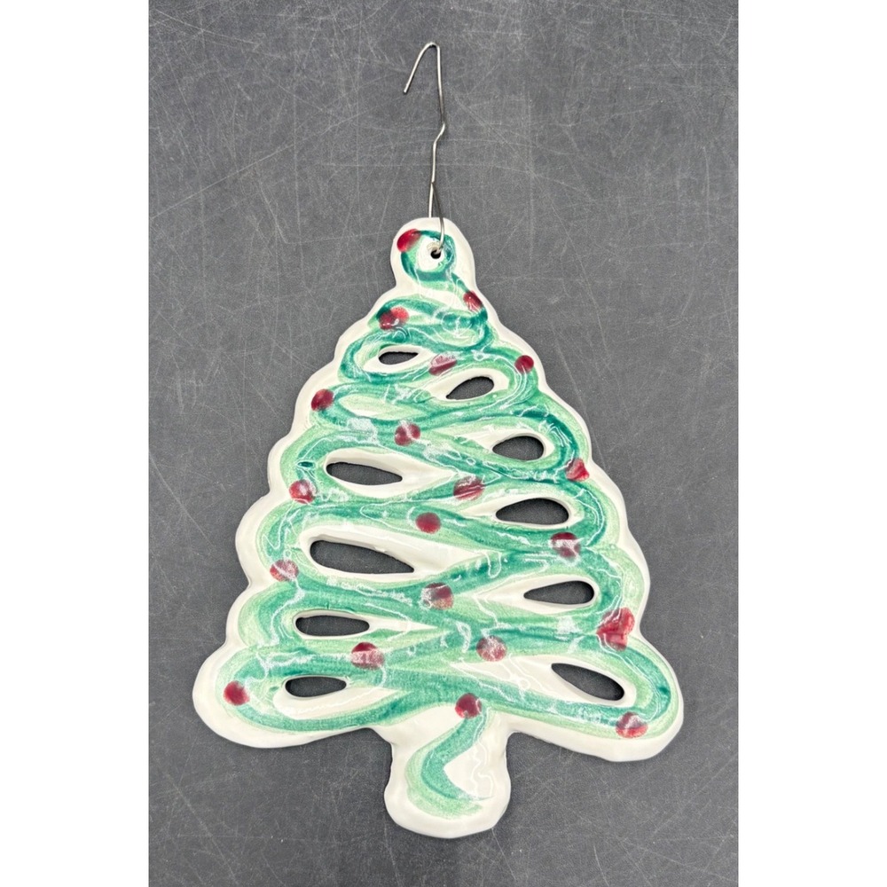 Gail Pittman 1993 Vintage Ceramic Christmas Tree Ornament Hand Painted Green Red